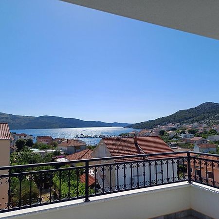 Villa Barbara & Zoran With Free Parking And Heated Swimming Pool 希杰·弗朗吉卡 外观 照片