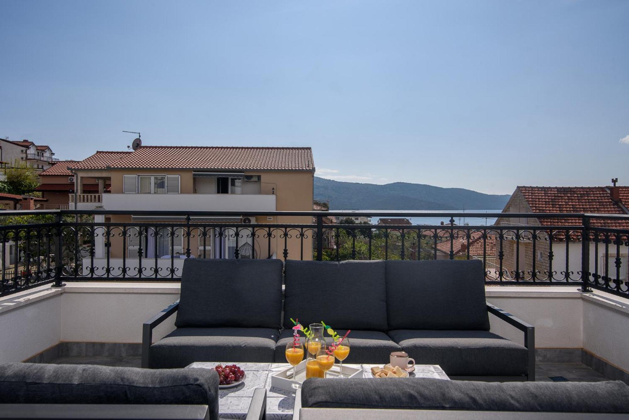 Villa Barbara & Zoran With Free Parking And Heated Swimming Pool 希杰·弗朗吉卡 外观 照片