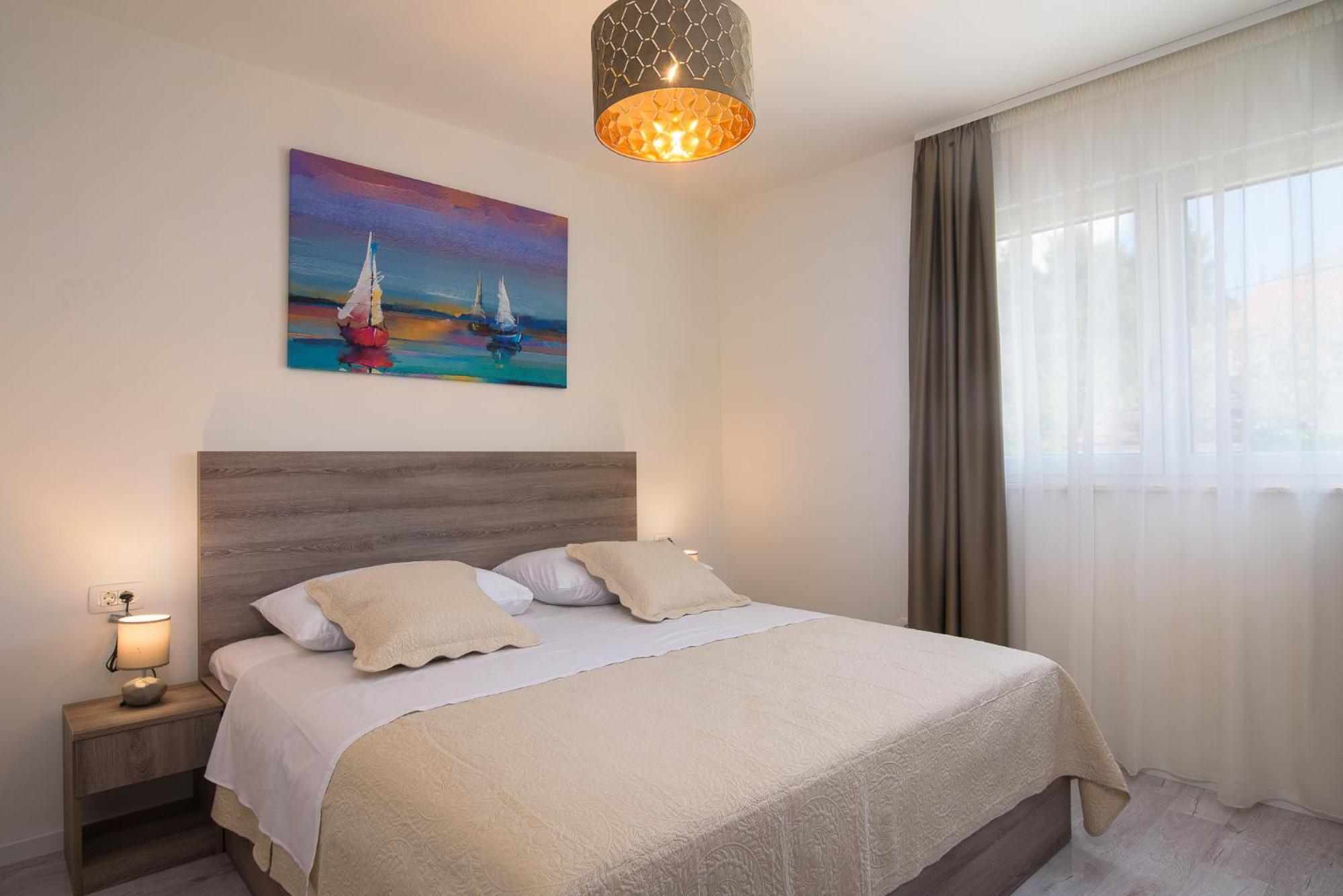 Villa Barbara & Zoran With Free Parking And Heated Swimming Pool 希杰·弗朗吉卡 外观 照片