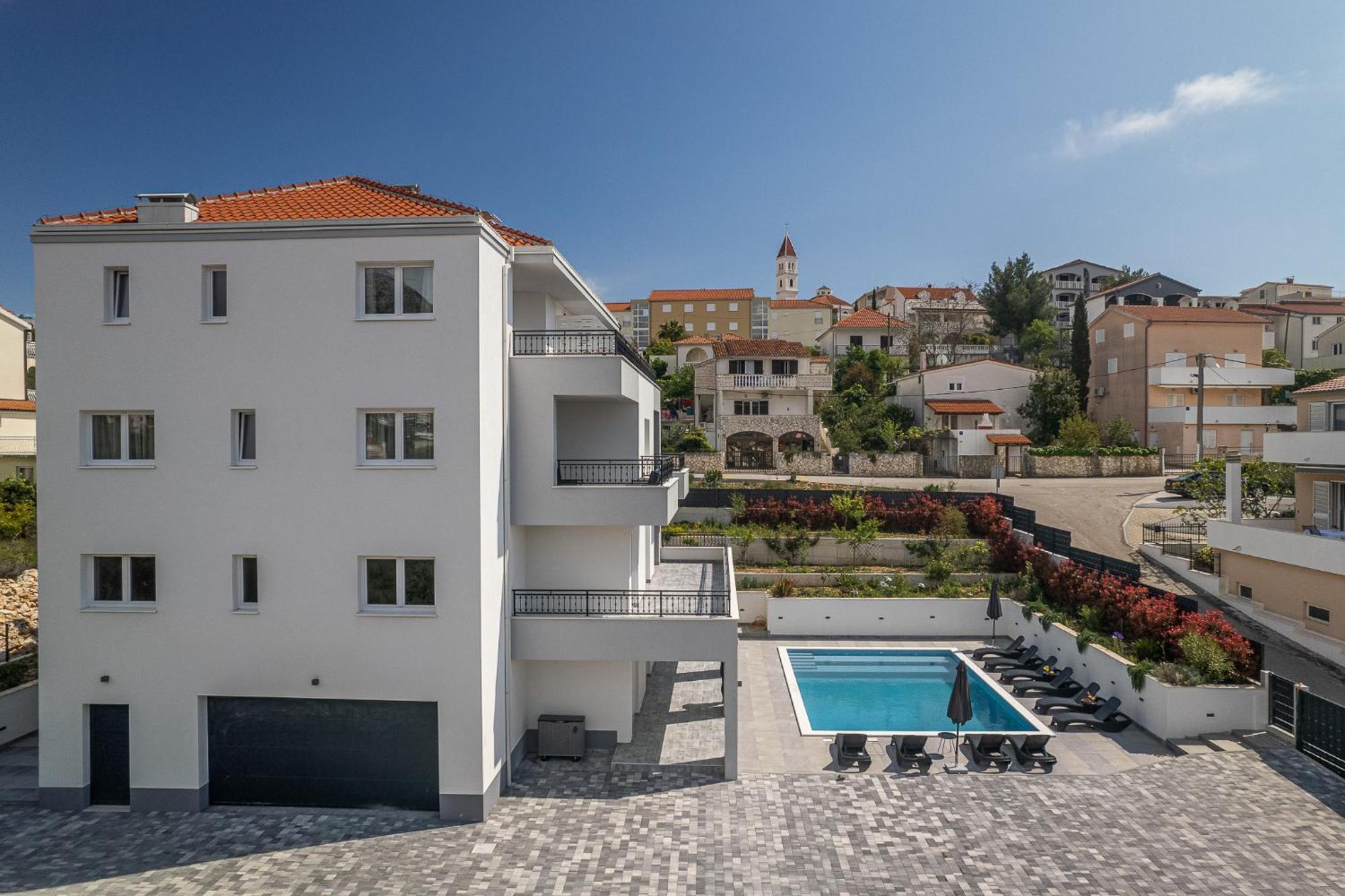 Villa Barbara & Zoran With Free Parking And Heated Swimming Pool 希杰·弗朗吉卡 外观 照片