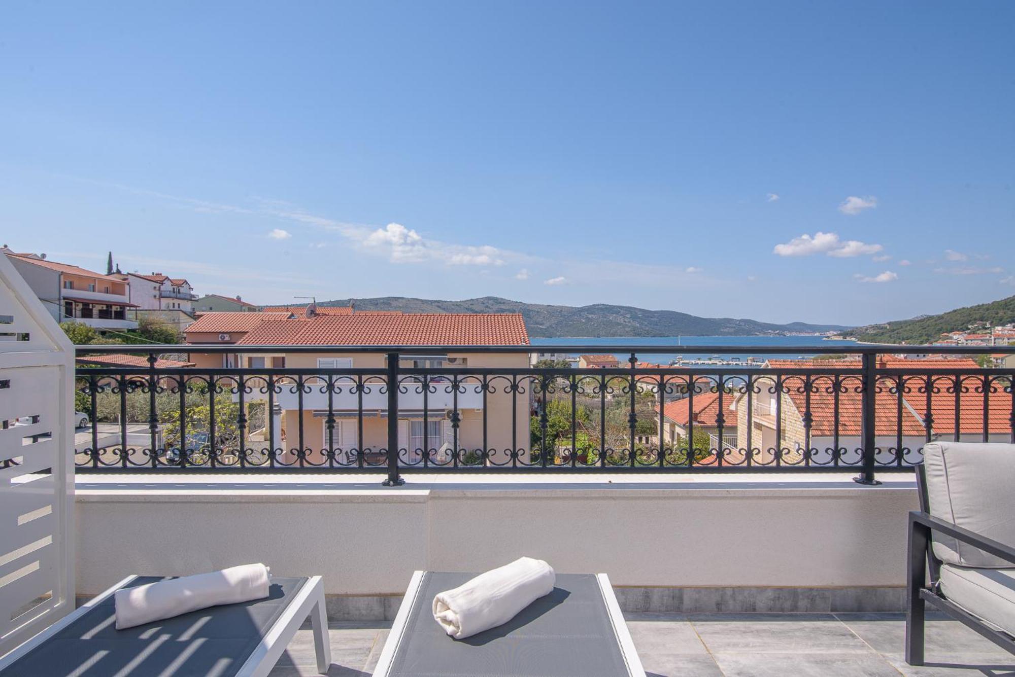 Villa Barbara & Zoran With Free Parking And Heated Swimming Pool 希杰·弗朗吉卡 外观 照片