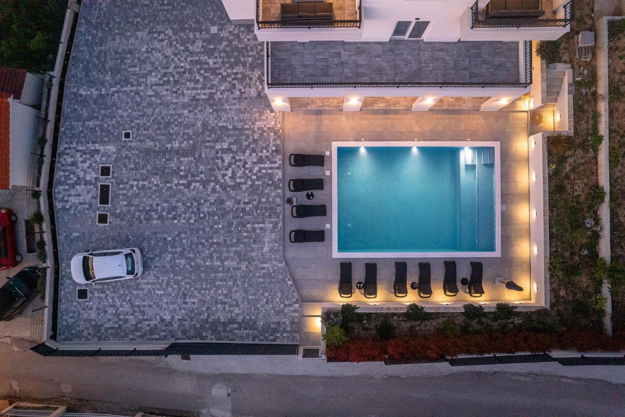 Villa Barbara & Zoran With Free Parking And Heated Swimming Pool 希杰·弗朗吉卡 外观 照片